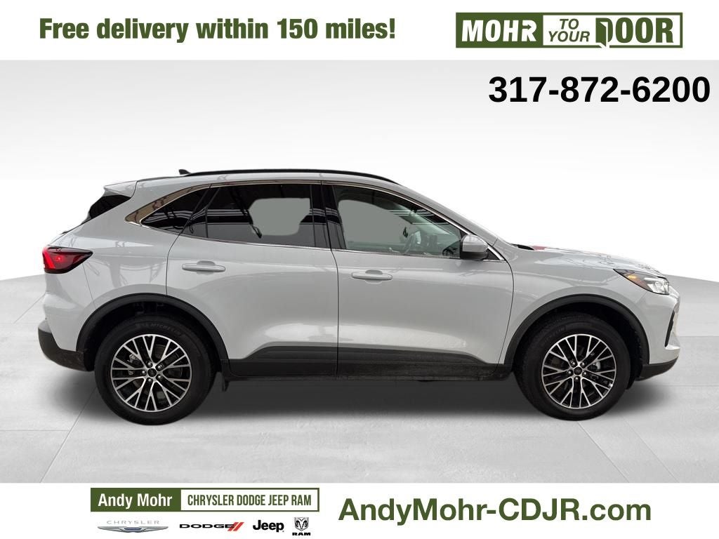 2025 Ford Escape Base