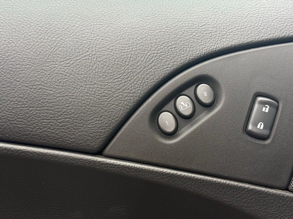 2005 Chevrolet Corvette Base