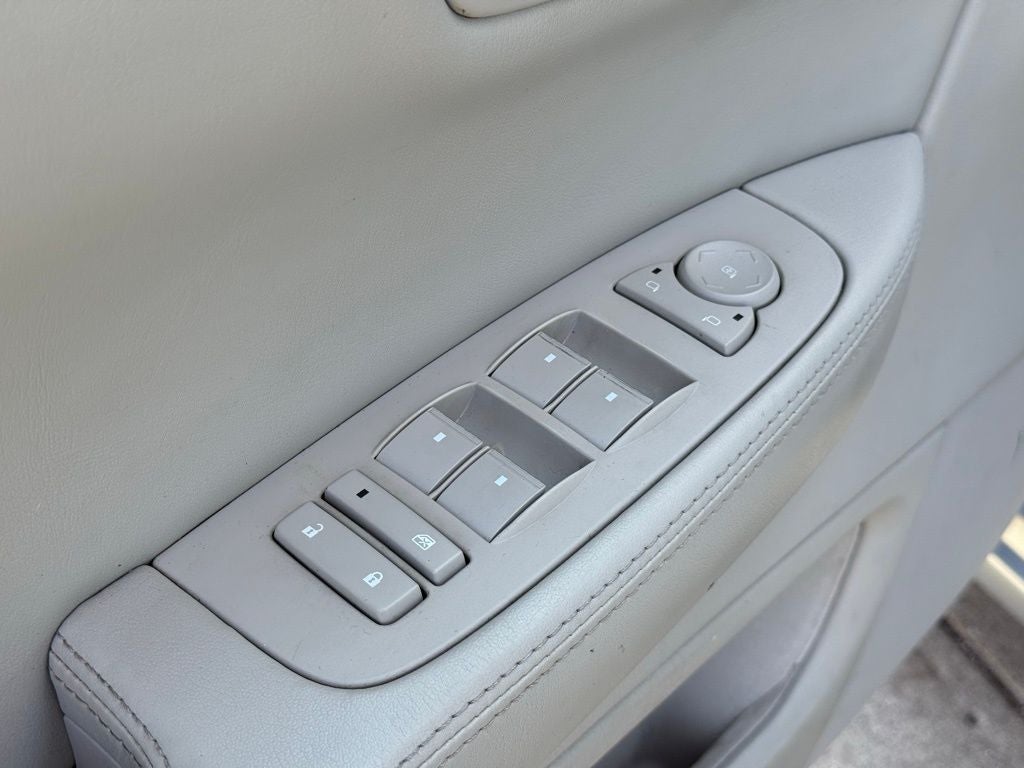 2009 Cadillac DTS Base