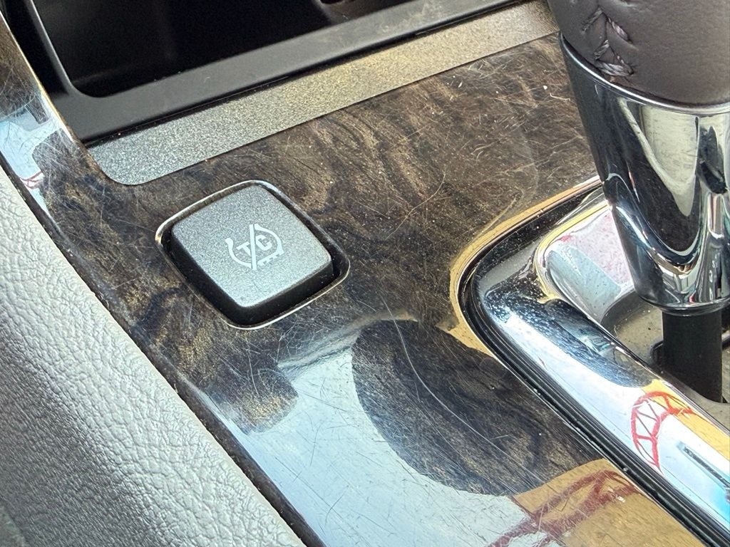 2009 Cadillac DTS Base