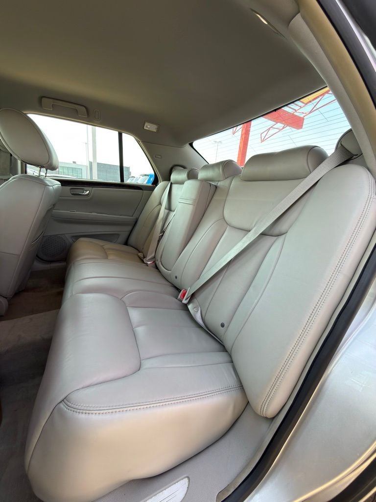 2009 Cadillac DTS Base