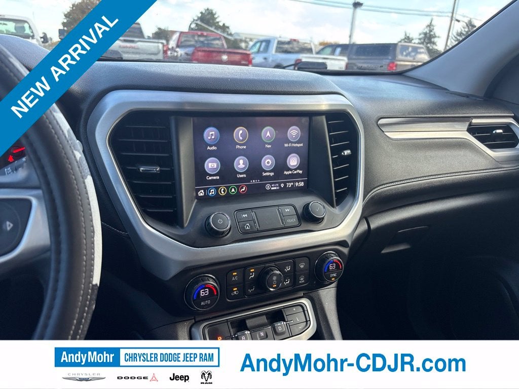 2022 GMC Acadia SLT