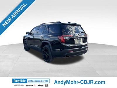 2022 GMC Acadia SLT