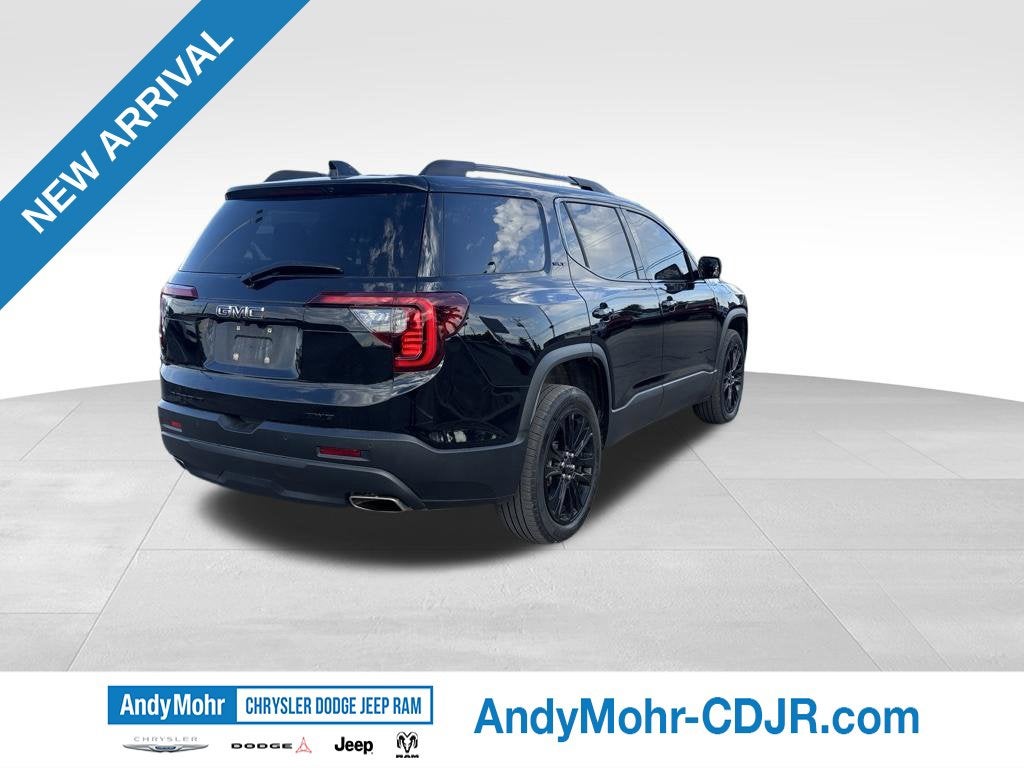 2022 GMC Acadia SLT