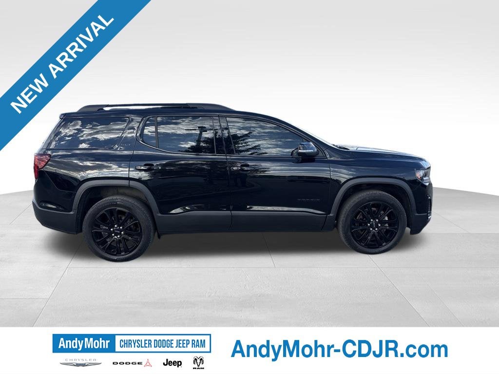 2022 GMC Acadia SLT
