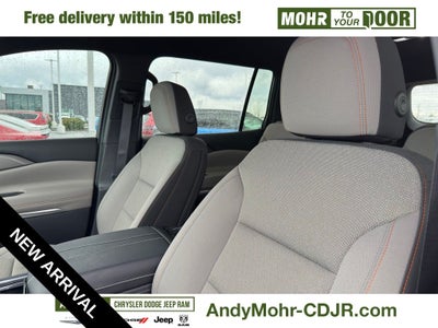 2024 Chevrolet Traverse LT