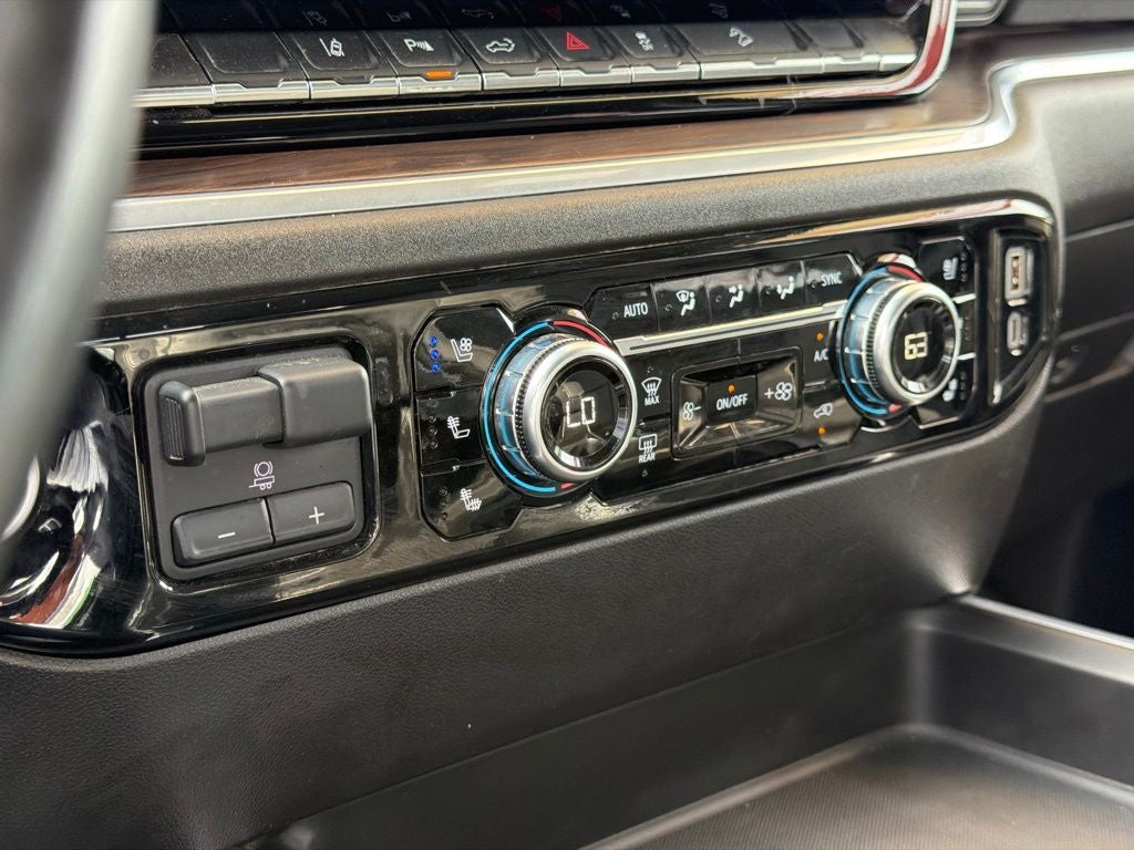 2024 GMC Sierra 2500HD SLT
