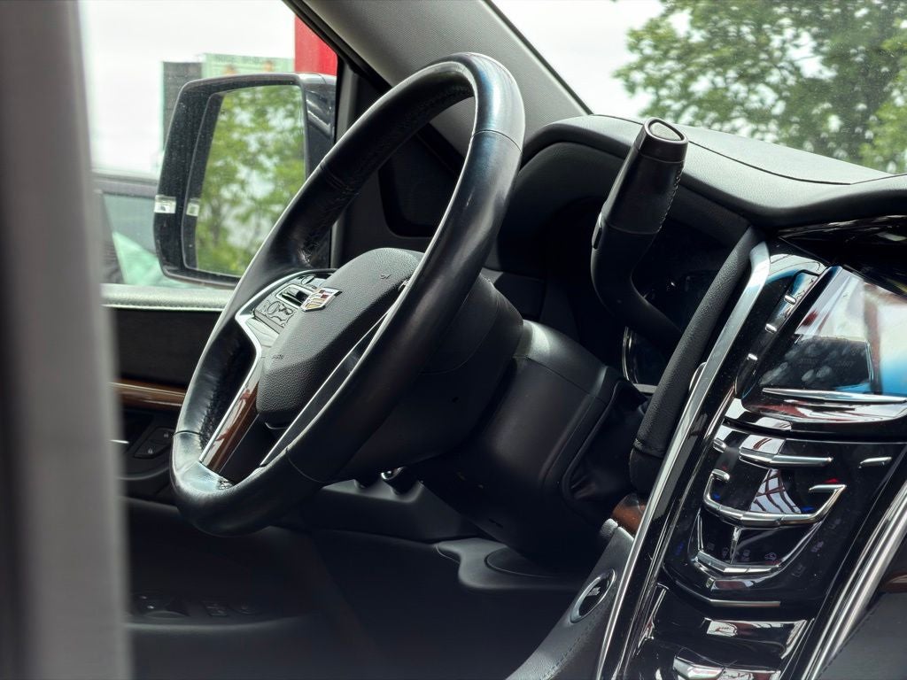 2020 Cadillac Escalade Luxury