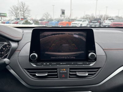 2022 Nissan Altima 2.5 SR