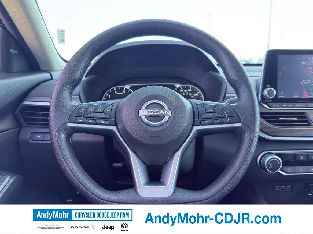 2025 Nissan Altima 2.5 SV