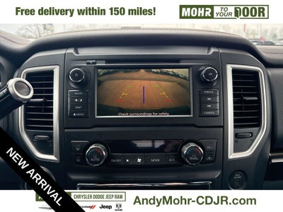 2019 Nissan TITAN SL