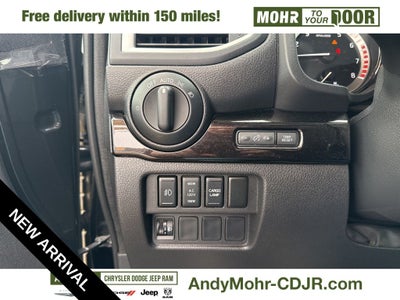 2019 Nissan TITAN SL