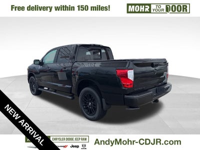 2019 Nissan TITAN SL