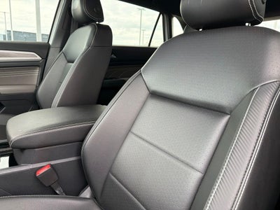 2023 Volkswagen Atlas Cross Sport 2.0T SE w/Technology