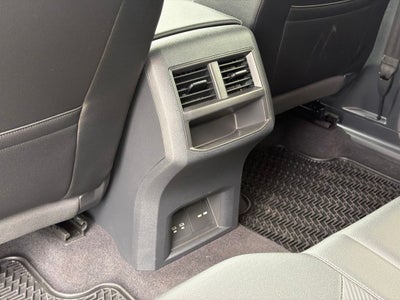 2023 Volkswagen Atlas Cross Sport 2.0T SE w/Technology