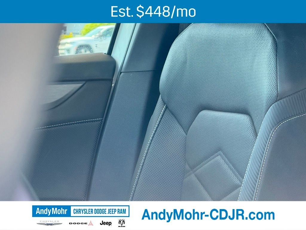 2025 Volkswagen Atlas Cross Sport 2.0T SE w/Technology