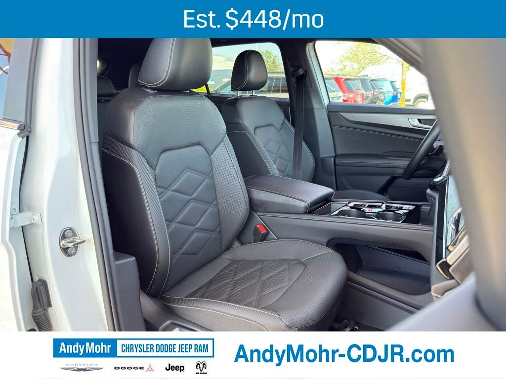 2025 Volkswagen Atlas Cross Sport 2.0T SE w/Technology