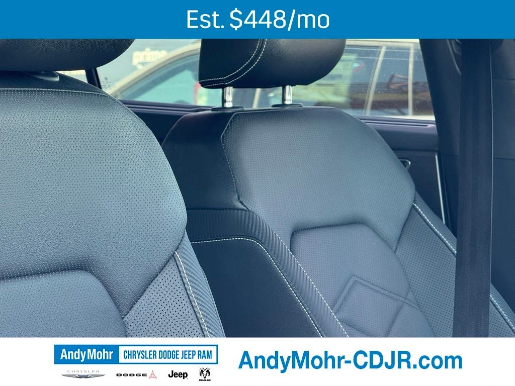 2025 Volkswagen Atlas Cross Sport 2.0T SE w/Technology