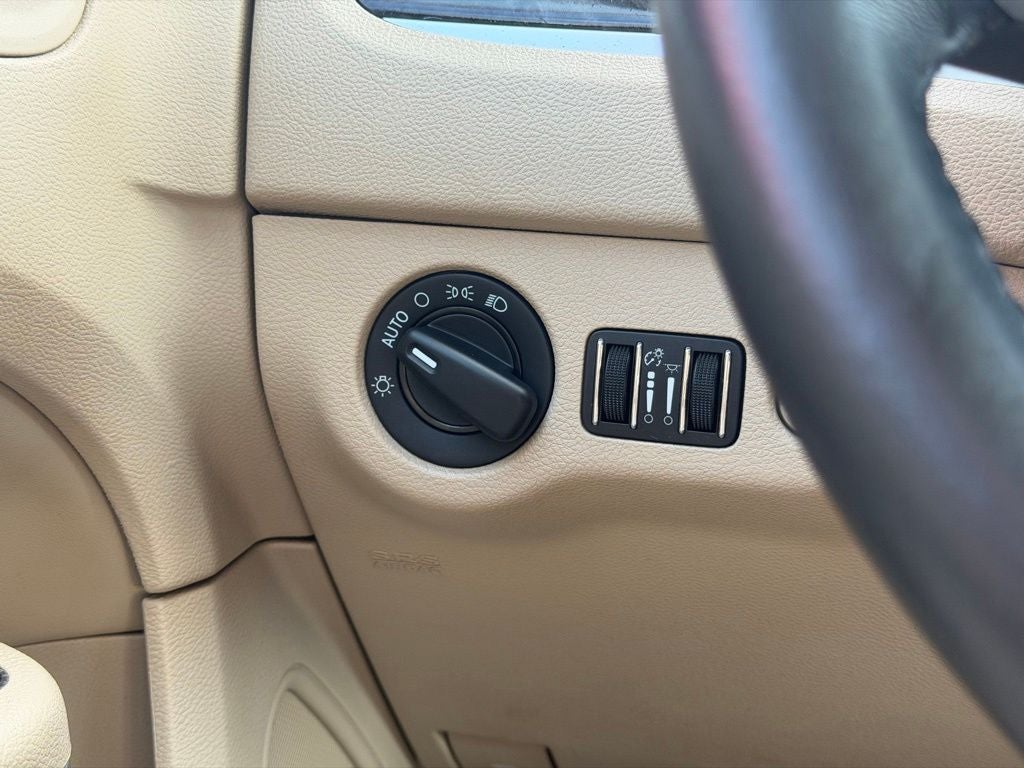 2013 Chrysler 300 Base