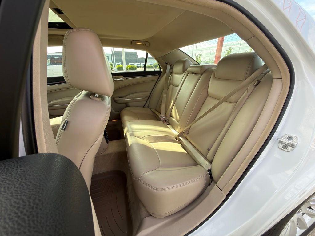 2013 Chrysler 300 Base