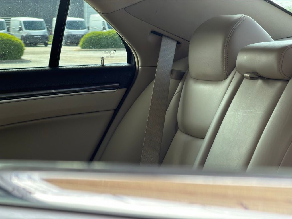 2013 Chrysler 300 Base