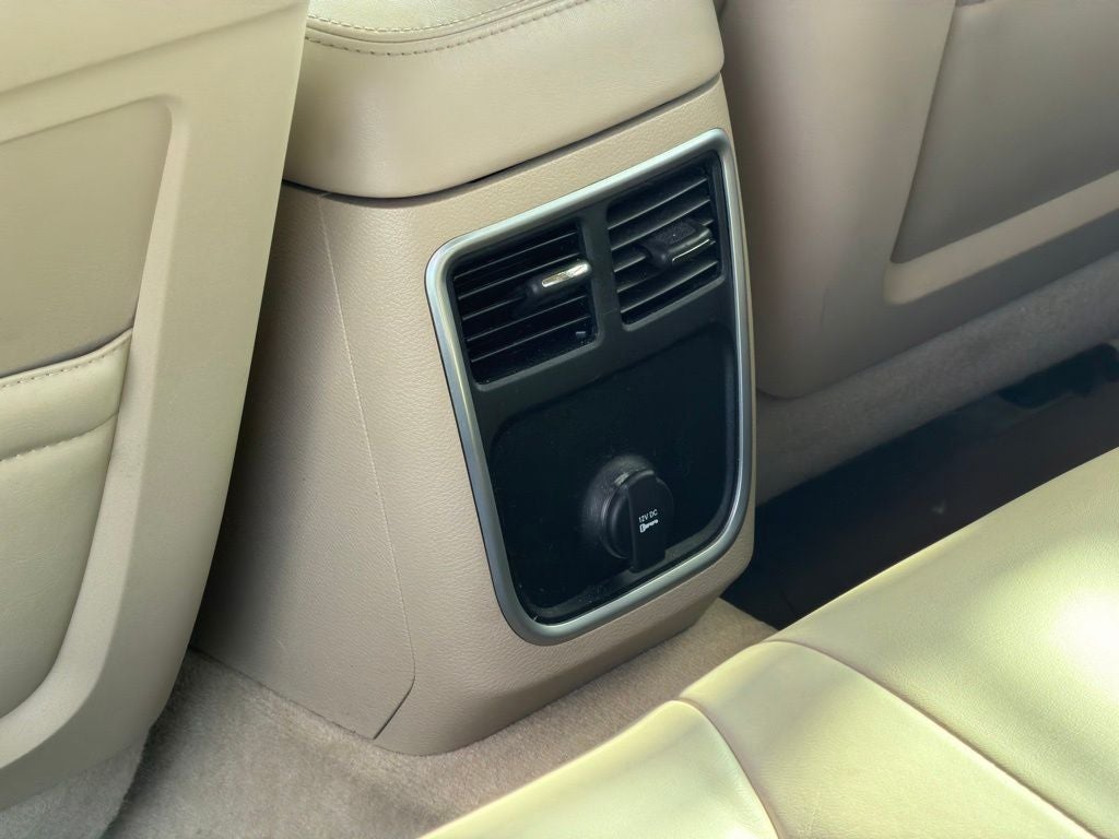 2013 Chrysler 300 Base