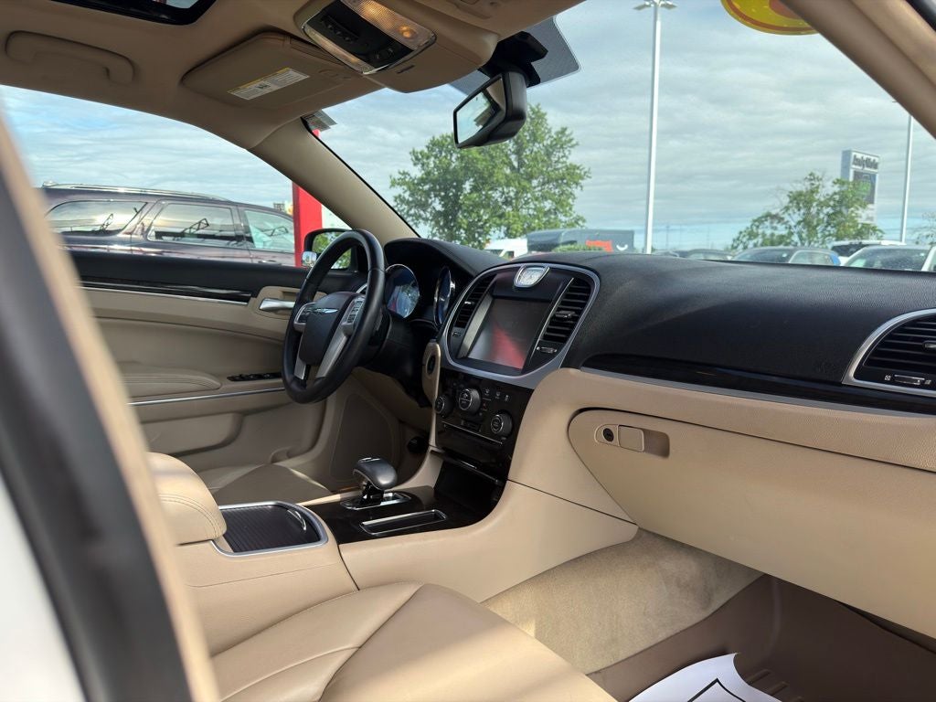 2013 Chrysler 300 Base