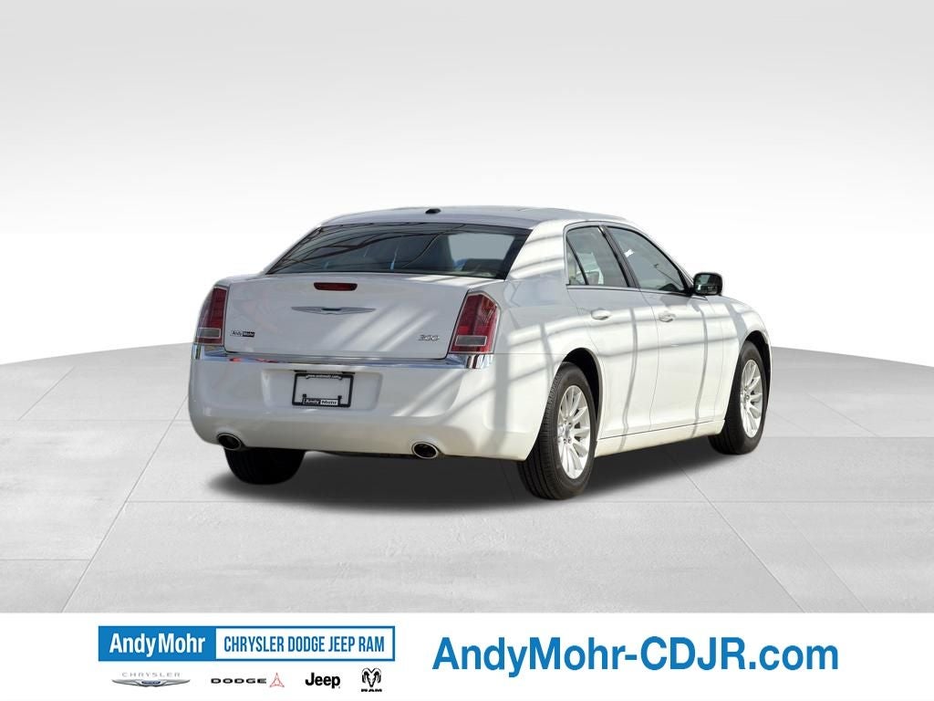 2013 Chrysler 300 Base