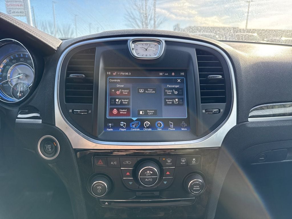 2013 Chrysler 300C C