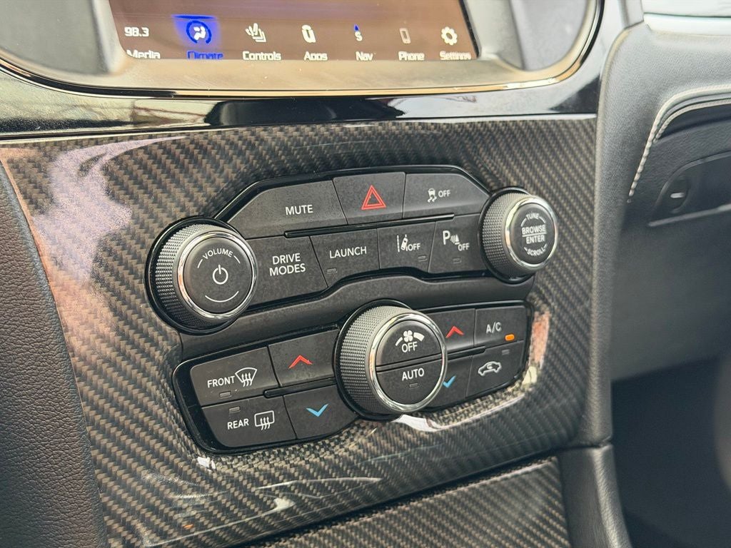 2023 Chrysler 300 C