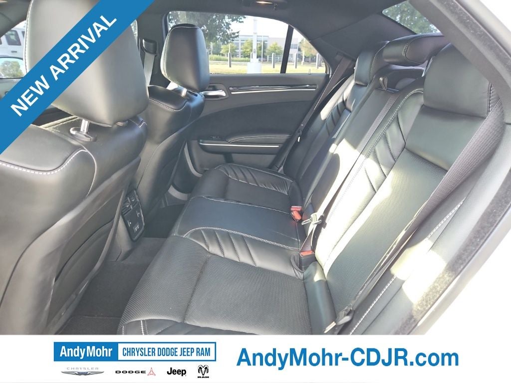 2023 Chrysler 300 C