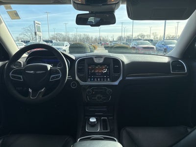 2023 Chrysler 300 Touring