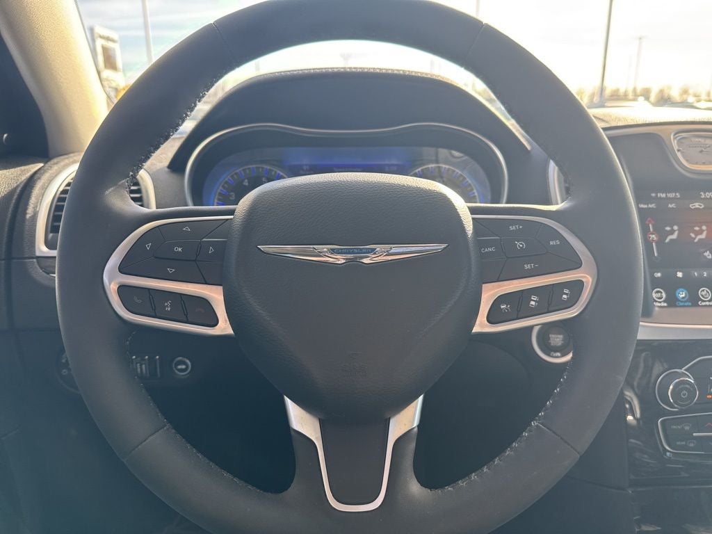 2023 Chrysler 300 Touring