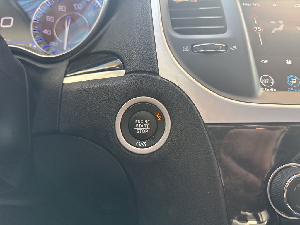 2023 Chrysler 300 Touring