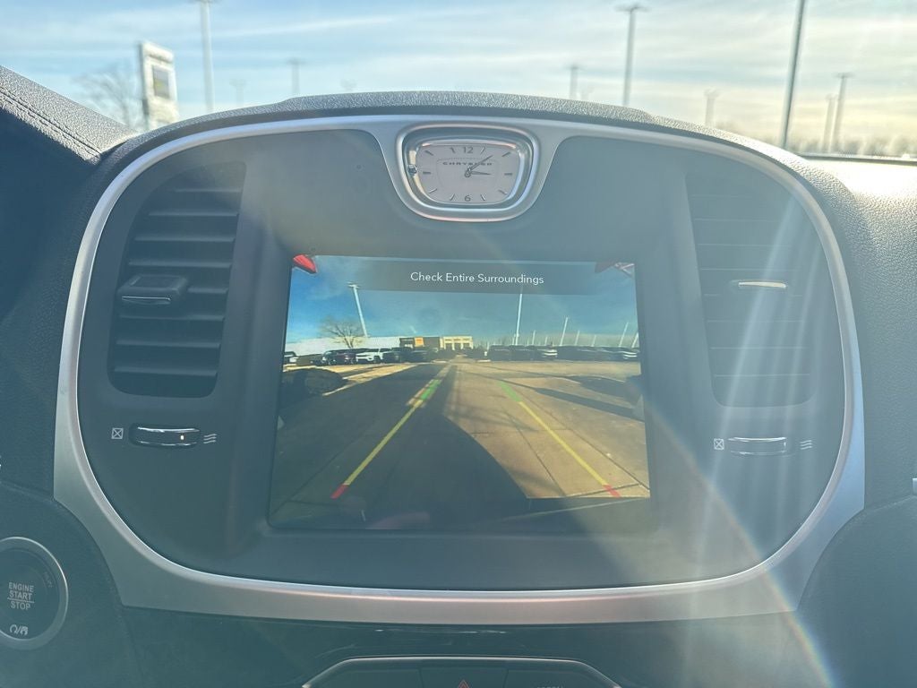 2023 Chrysler 300 Touring