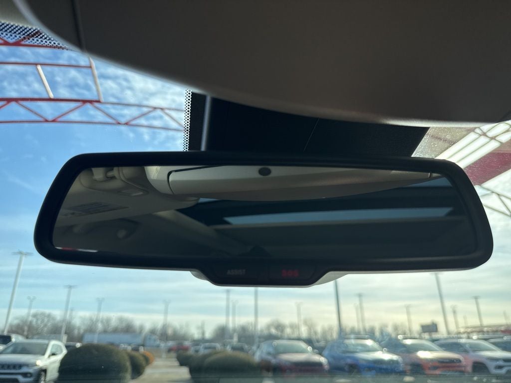 2023 Chrysler 300 Touring