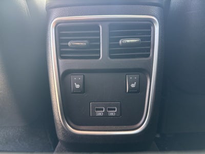 2023 Chrysler 300 Touring