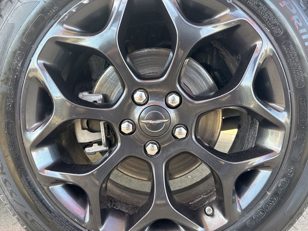 2023 Chrysler 300 Touring