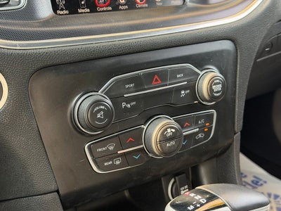 2016 Dodge Charger SXT