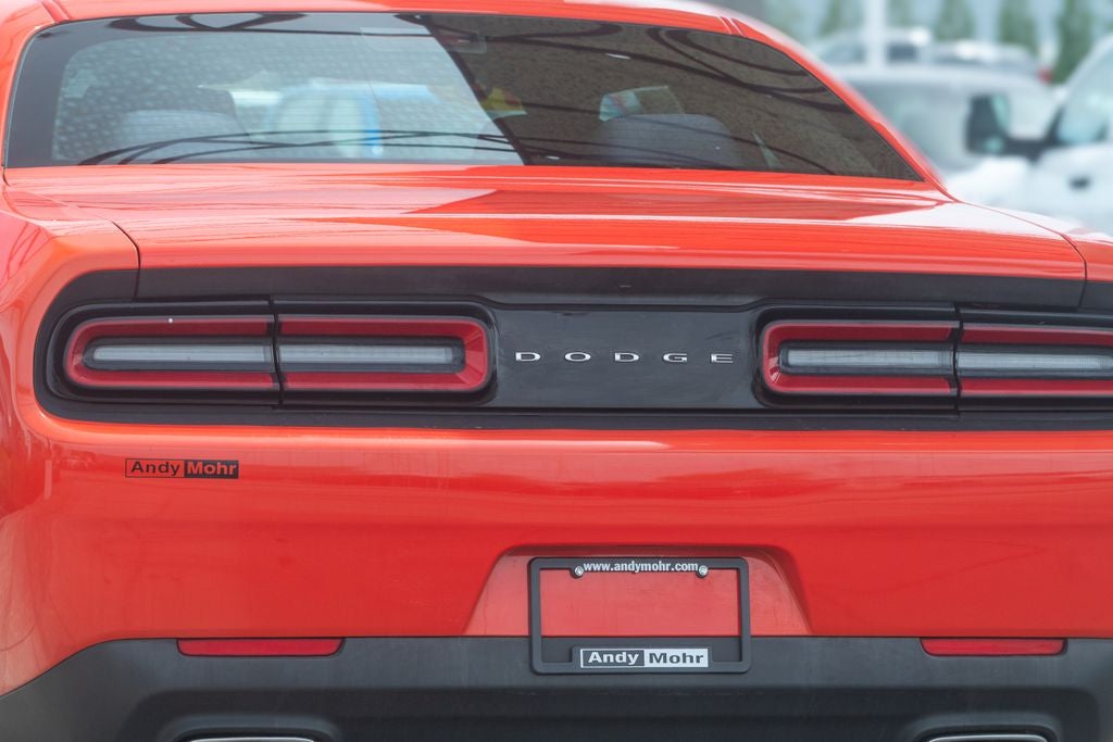 2016 Dodge Challenger SXT