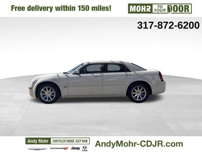 2005 Chrysler 300C Base