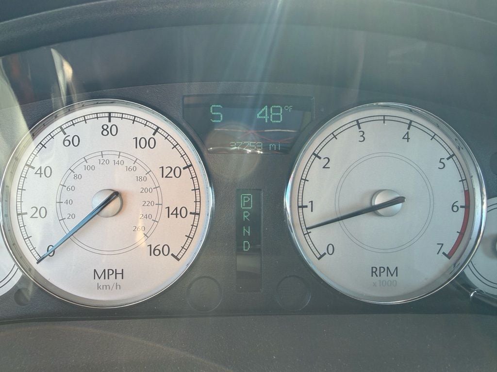 2005 Chrysler 300C Base