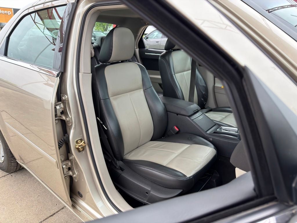 2006 Chrysler 300 Touring