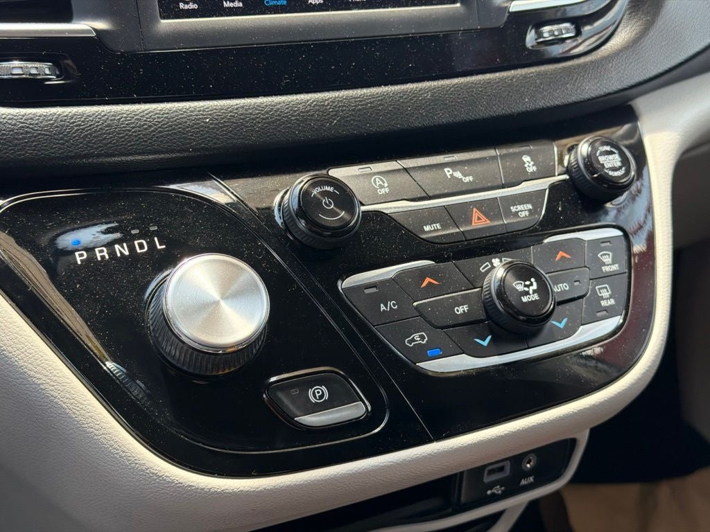 2019 Chrysler Pacifica Touring L