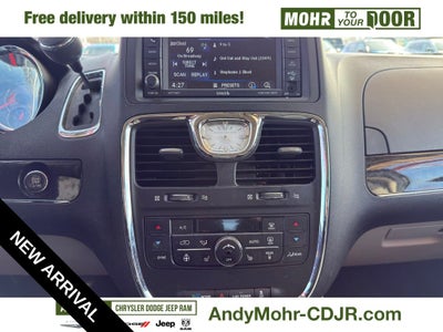 2015 Chrysler Town & Country Touring