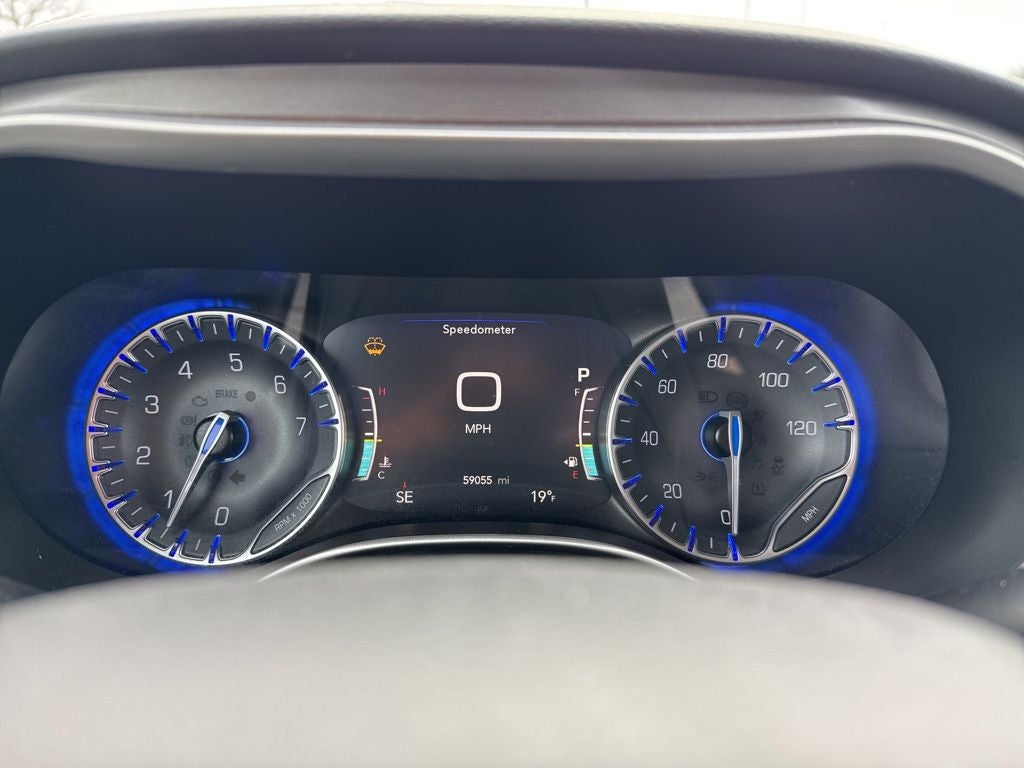 2023 Chrysler Pacifica Touring L