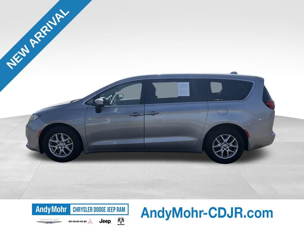 2017 Chrysler Pacifica LX