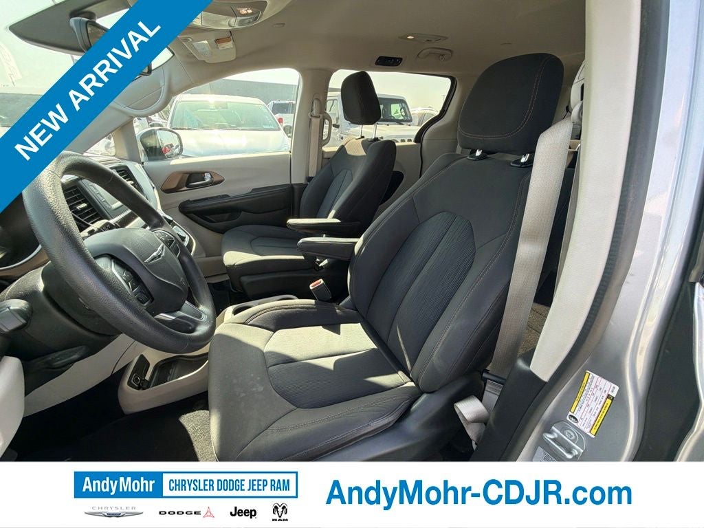 2017 Chrysler Pacifica LX