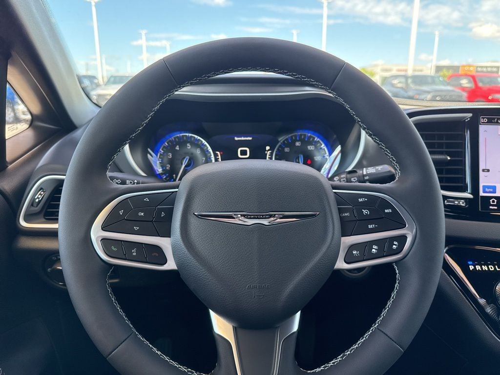 2026 Chrysler Voyager LX