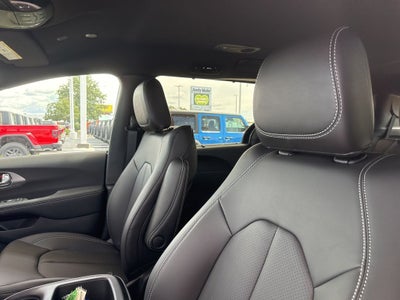 2026 Chrysler Voyager LX